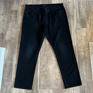 Lucky Brand 410 Athletic Fit 40x32 Black Jeans.